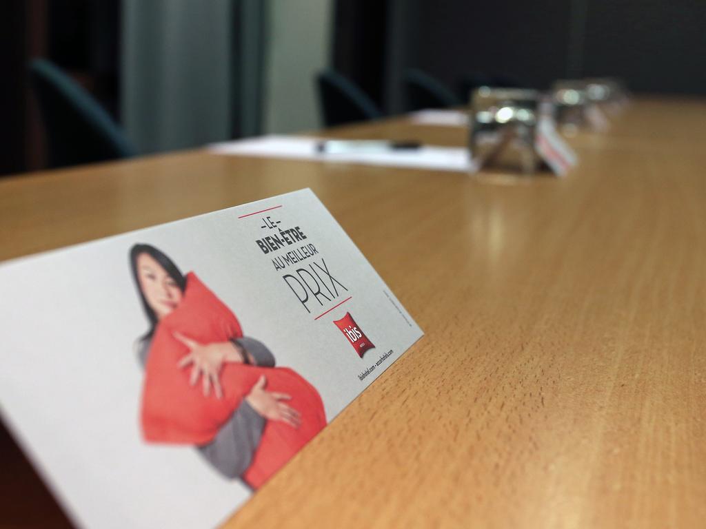 Отель Ibis Montpellier Centre Polygone Экстерьер фото